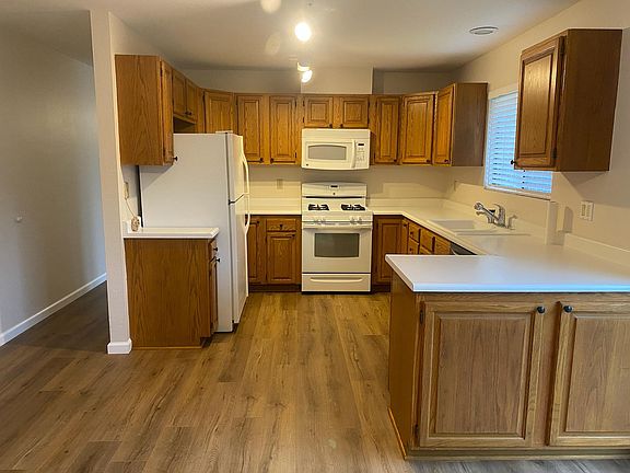 2nd image of 648 Fano Ln