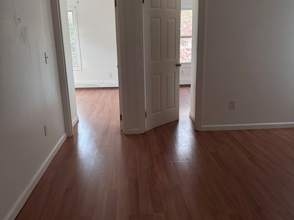 194 Edmund Ave FLOOR 2