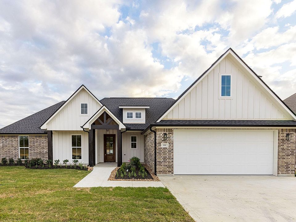 1st image of 111 Pindo Palm Dr