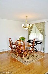 4th image of 5938 Ashcroft Dr