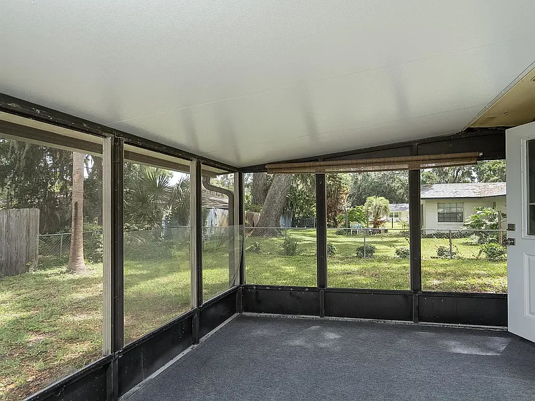 494 Romano St — Photo 26