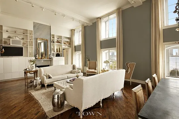 Rented by Town Residential | media 21