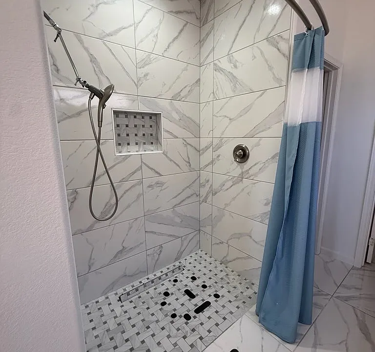 15421 W Via Montoya