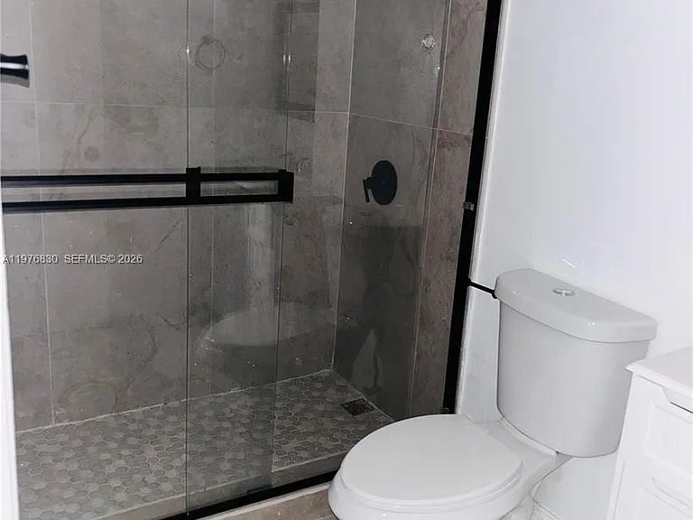 9143 SW 77th Ave #B204 — Photo 2