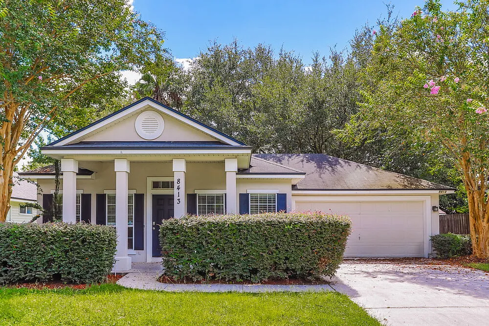 3 bed, 2.0 bath, 1485 sqft, $2,030 — Photo 1