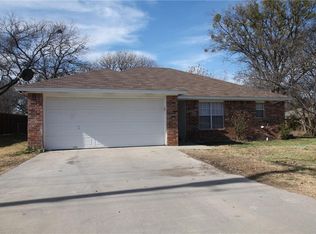 1300 S State St, Decatur, TX 76234