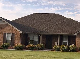 110 Cedar Glen Dr, Huntsville, AL 35811