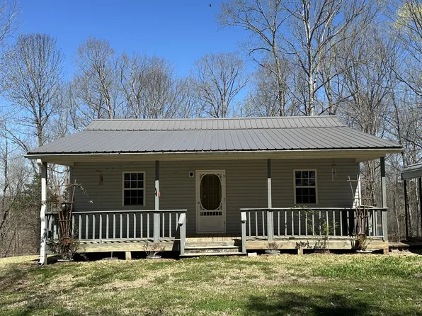 16385 Clifton Rd, Savannah, TN 38372