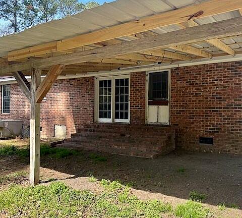 3rd image of 7613 Princess Ann Road