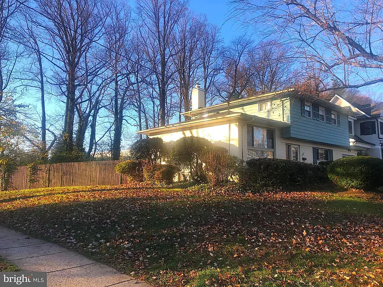 6300 Maiden Ln — Photo 30