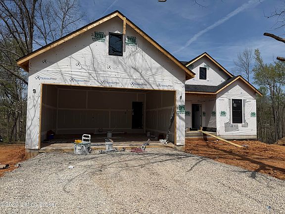 2nd image of 220 Quail Run Rd