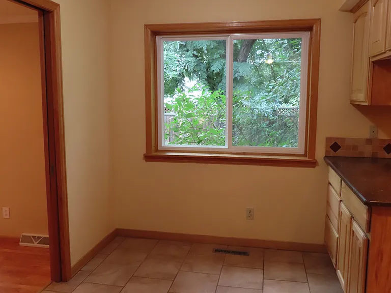 870 Waite Dr — Photo 10