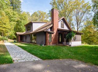 25 Woodland Dr, Garrison, NY 10524