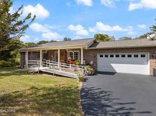 1328 Oak Ridge Hwy, Clinton, TN 37716