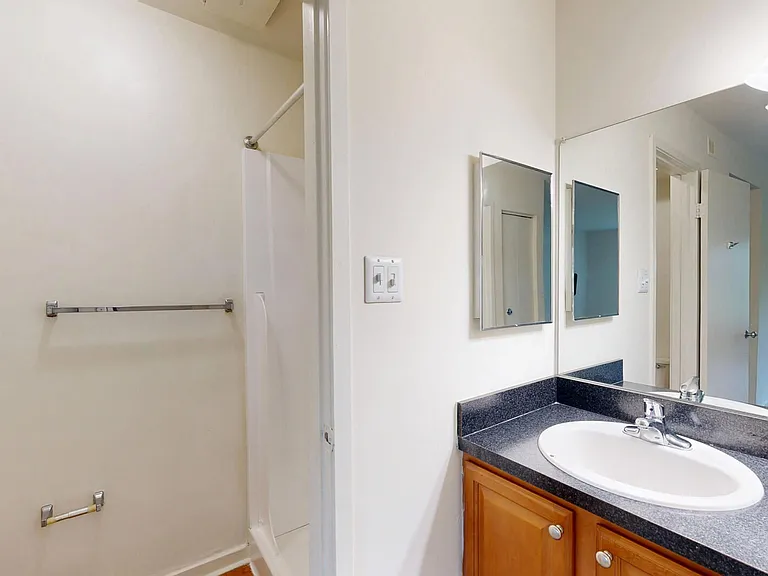 Seneca Place — Photo 67