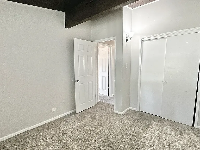 15043 Meadow Ln — Photo 11
