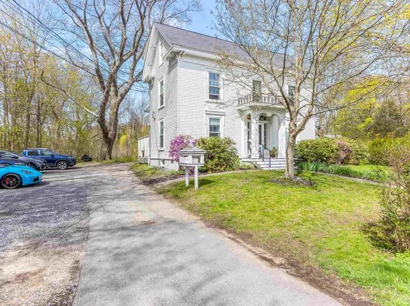 959 Maplewood Avenue #A, Portsmouth, NH 03801