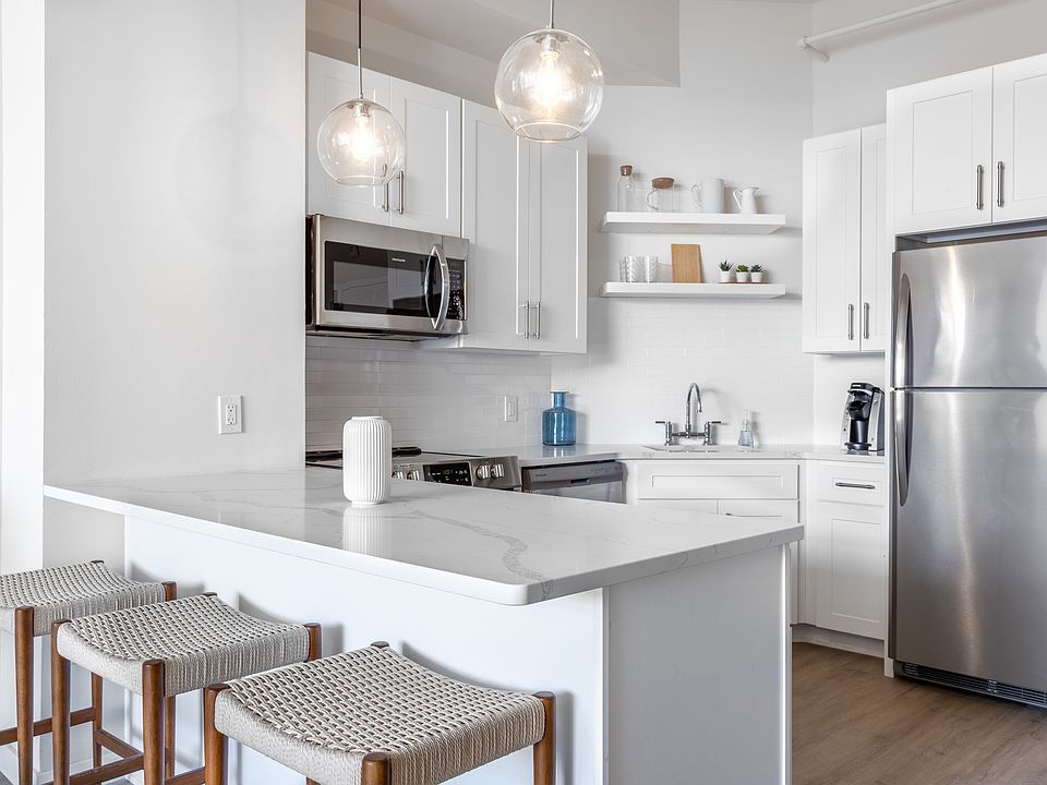 Welcome to Luckey Platt, where modern design meets comfort. This stylish kitchen boasts sleek appliances, a spacious layout, and elegant finishes, perfect for culinary enthusiasts. Upgrade your living experience todayschedule a tour!