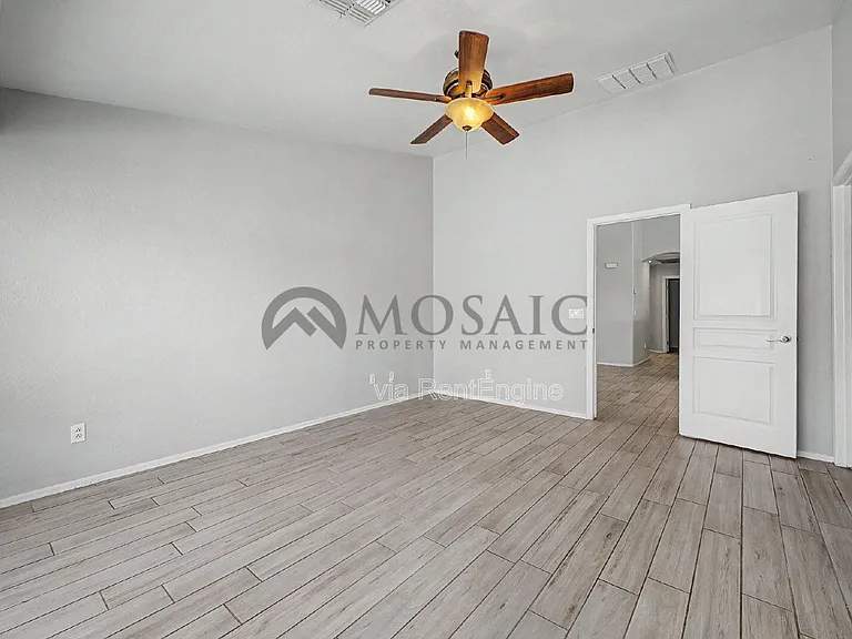 22360 E Via Del Rancho — Photo 19