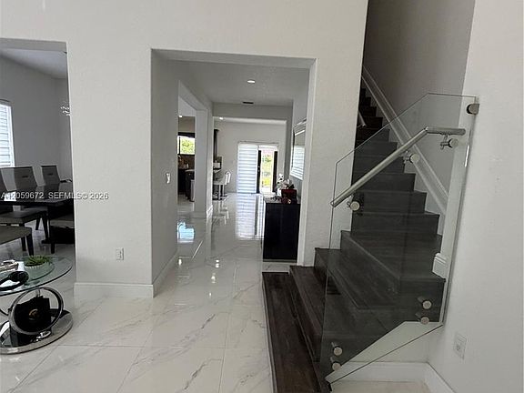 4th image of 4450 SW 164th Ave
