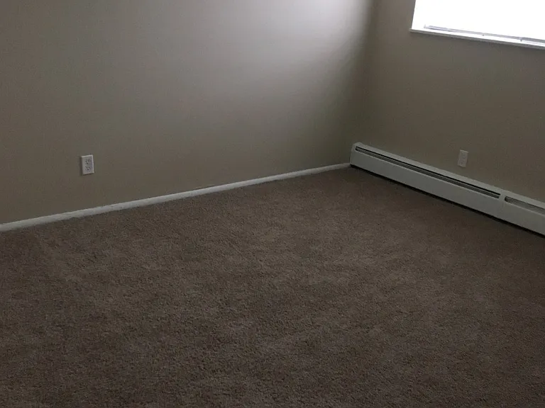 Valley York Apartments — Photo 60