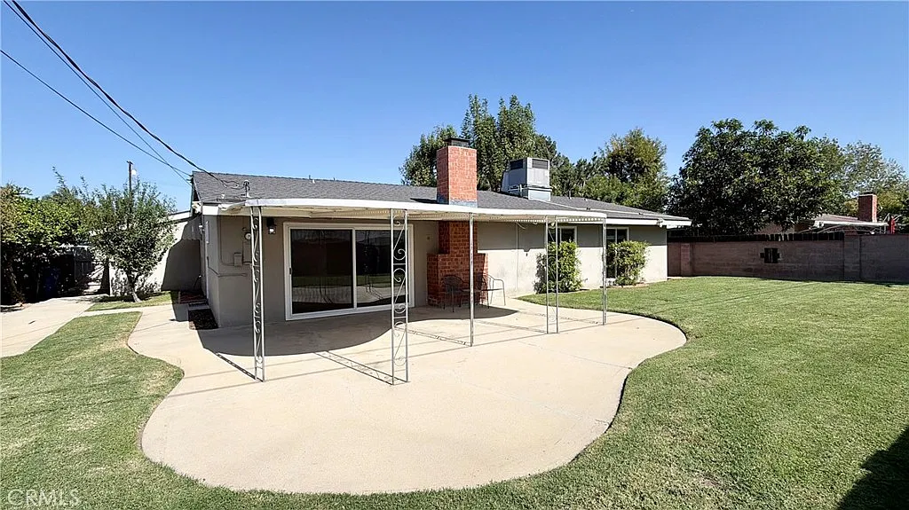 4 bed, 1479 sqft, $3,898 — Photo 4