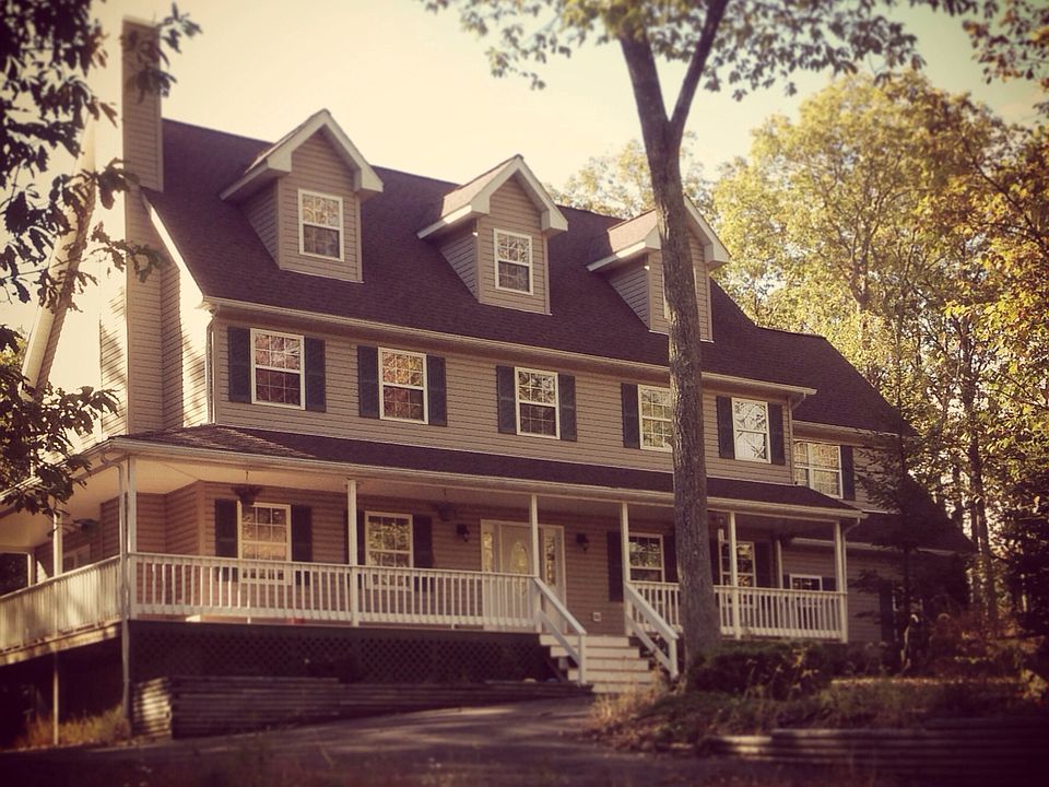1st image of 223 Owl Hollow Dr