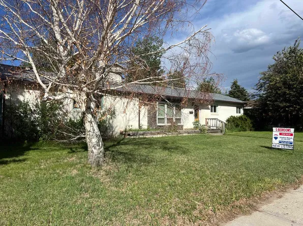 685 Cedar St, Lander, WY 82520