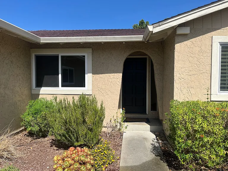 1080 Maraschino Dr — Photo 3