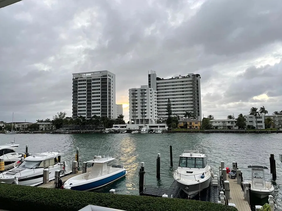 7930 East Dr #1506