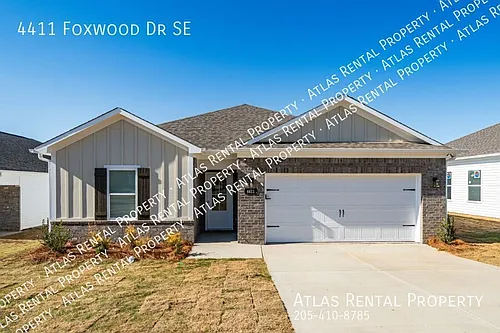 4411 Foxwood Dr Photo 1