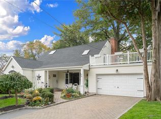 48 Gladstone Rd, New Rochelle, NY 10804