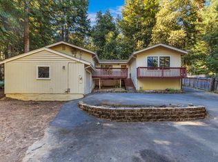 25042 Robin Pl, Willits, CA 95490