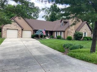 2793 Cricket Woods Dr, Dayton, OH 45414