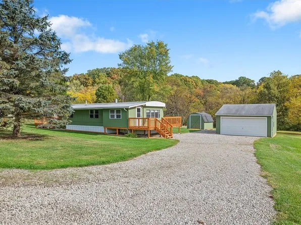 14 Shiska Ln N, Clinton, PA 15026