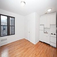 1st image of 313 E 84th St