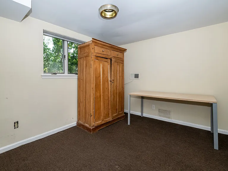 177 Puritan Dr — Photo 31