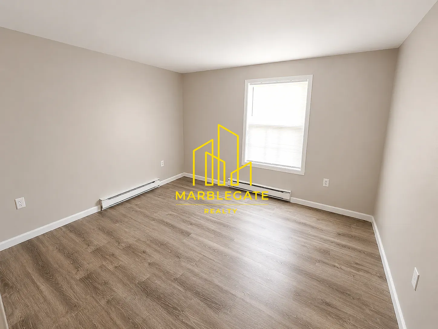 2 bed, $1,895 — Photo 3