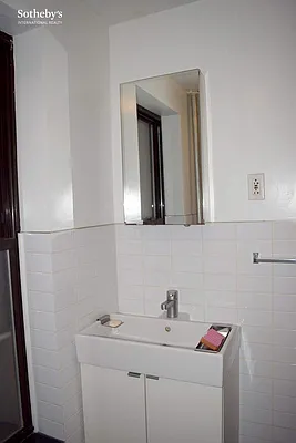 Rented by Sotheby's International Realty | media 15