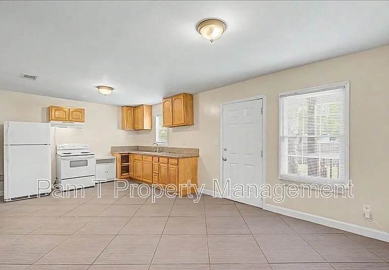 701 Atlanta St — Photo 7