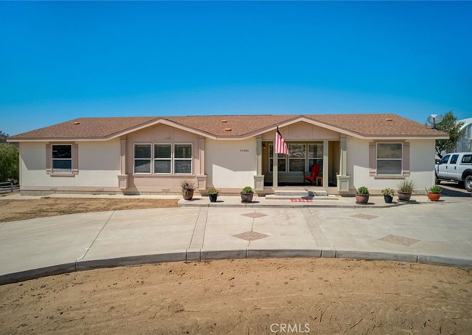 1st image of 43300 Lomita Pl