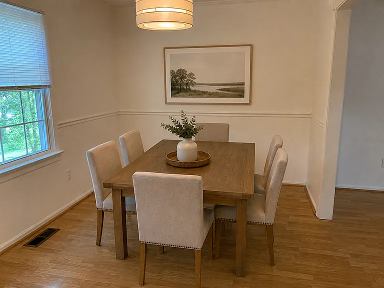 114 Southampton Ct #1 — Photo 2