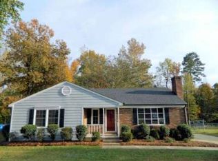 686 Ole Lamp Ln, Gastonia, NC 28056