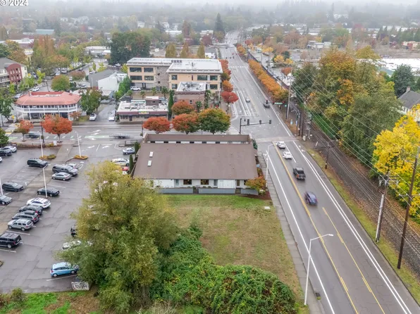 8475 SW Tualatin Rd, Tualatin, OR 97062