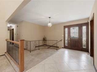 1208 SW 23rd St, Blue Springs, MO 64015
