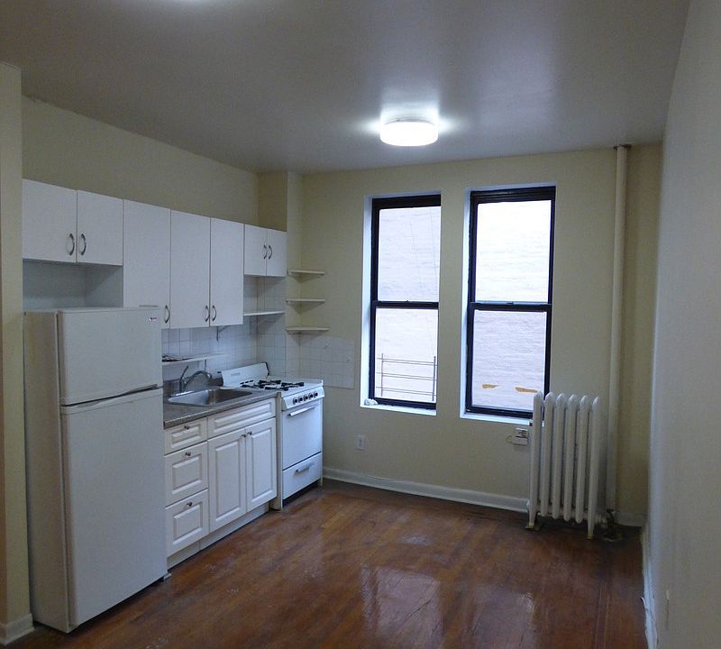 1st image of 5000 Broadway APT 3J