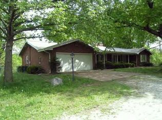 1650 E Mound Rd, Decatur, IL 62526