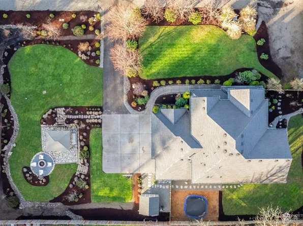 2010 50th Street Ct NW, Gig Harbor, WA 98335