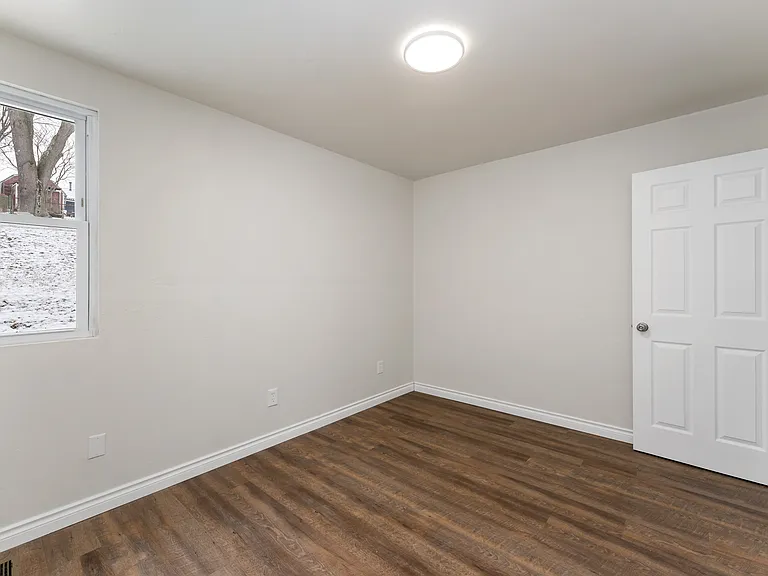 1330 Beverly Rd — Photo 14