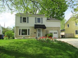 2383 Swansea Rd, Columbus, OH 43221